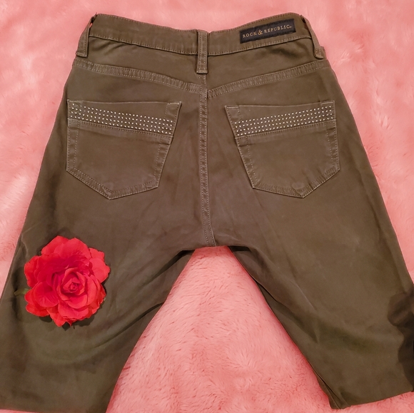 R&R green studded pants - Picture 4 of 8